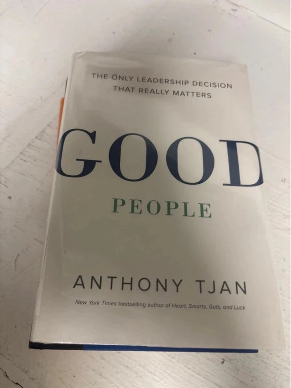 Books - Picture 2 of 9